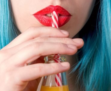 Alcohol and the Glamour Trap Behind the Shine