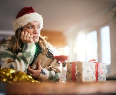 The Loneliness of Staying Sober During Holiday Season The Loneliness of Staying Sober During Holiday Season