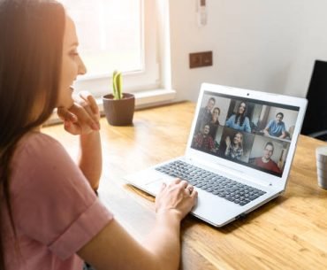 Connecting Communities: Virtual AA And GA Meetings Online