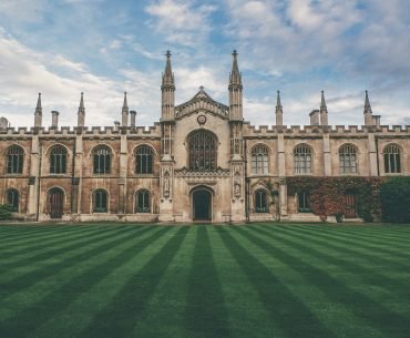 5 Resources You Need To Stay Sober In College