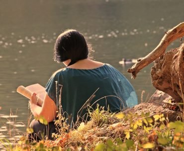 The Healing Power of Silence - By Davee Christina