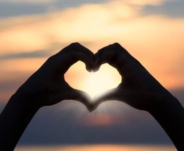 How to Feel Emotions in Recovery (without losing your mind) How to Feel Emotions in Recovery (without losing your mind)