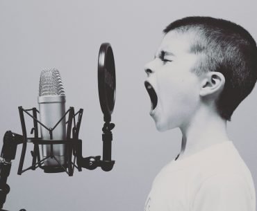 The Challenges of Sensory Overload: Successfully Managing Noise Overstimulation in Recovery