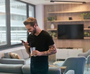 Recovery at Your Fingertips: Nightcapjournal Launches New and Improved Mobile Apps